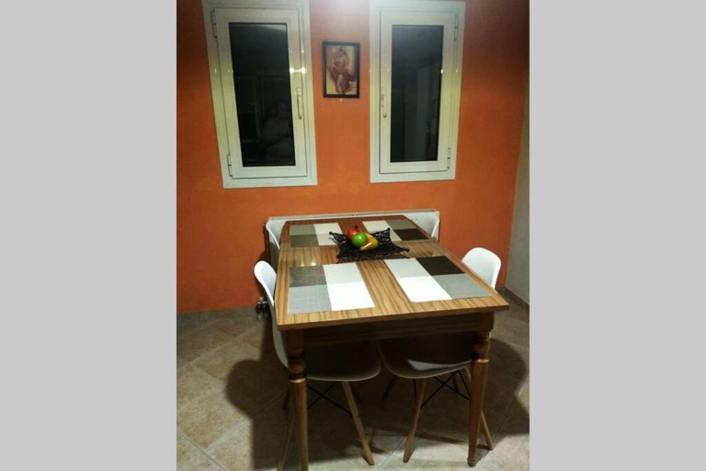 Little Garden House Apartment Krinitsa Ngoại thất bức ảnh