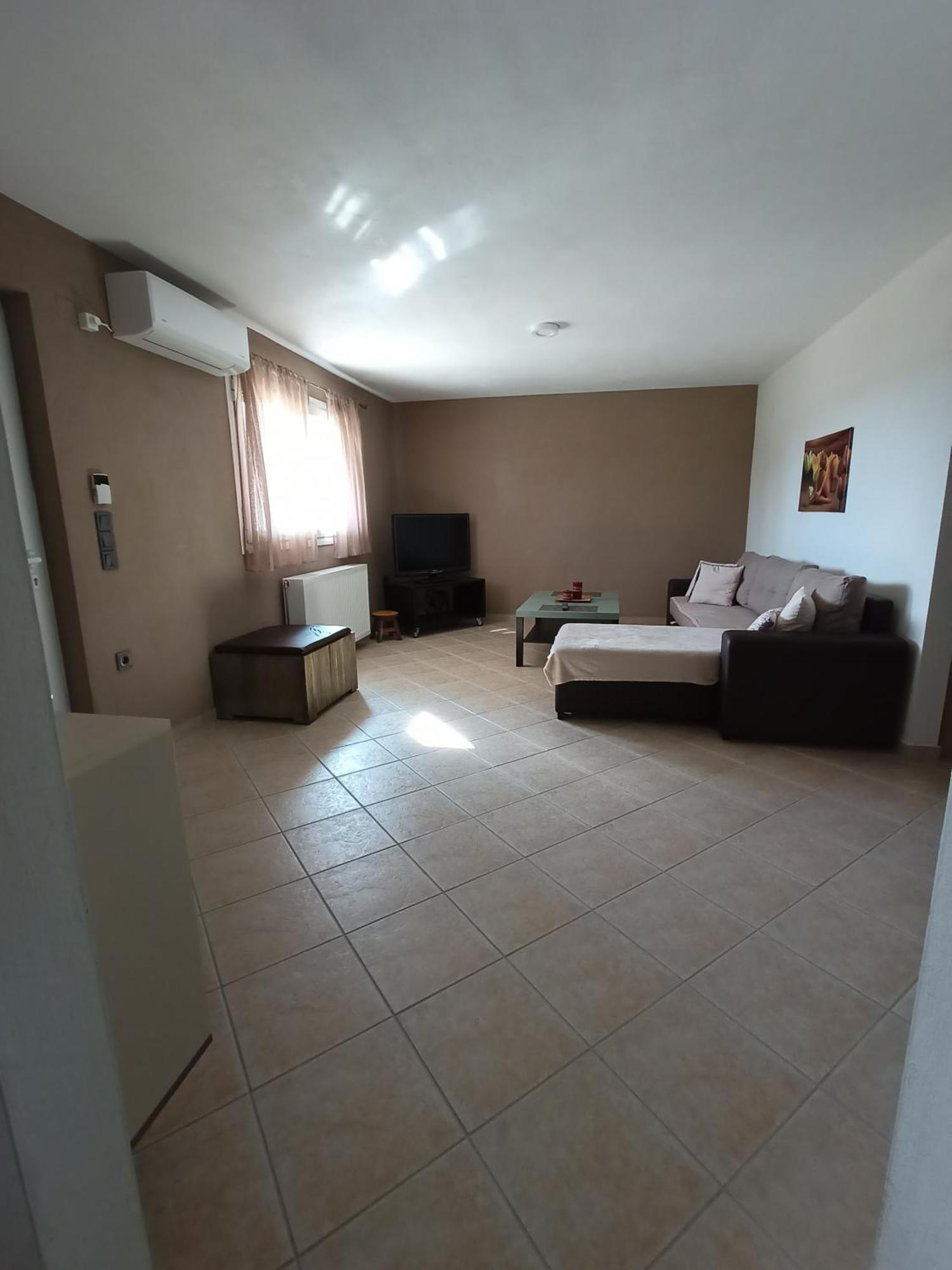 Little Garden House Apartment Krinitsa Ngoại thất bức ảnh