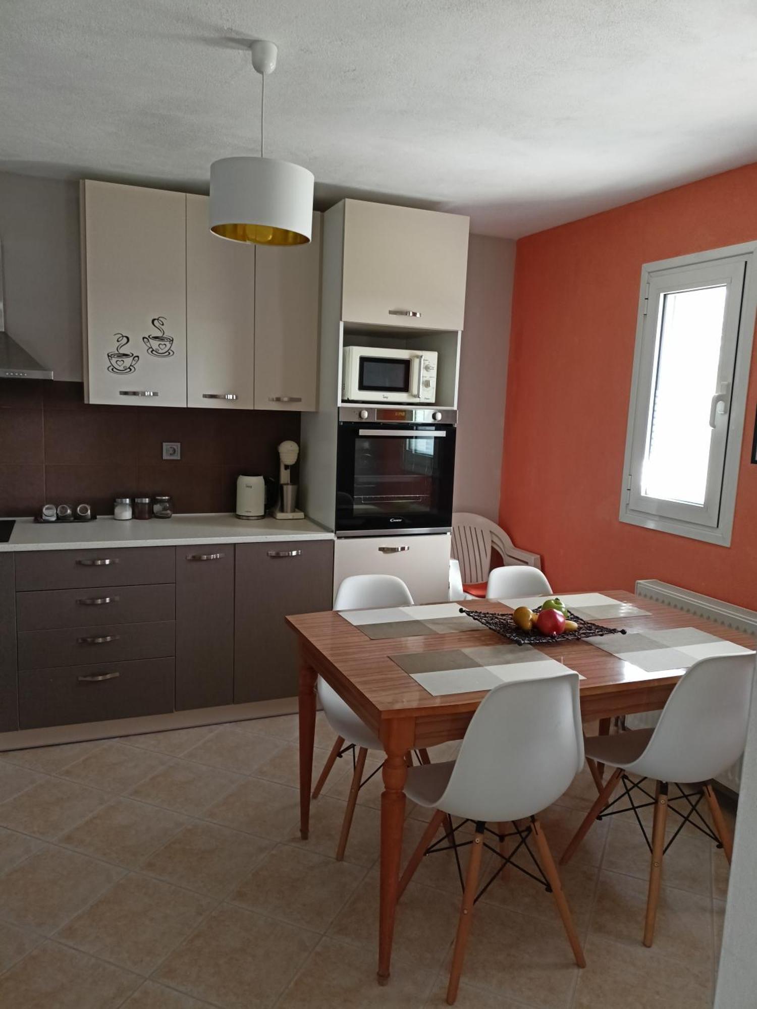 Little Garden House Apartment Krinitsa Ngoại thất bức ảnh